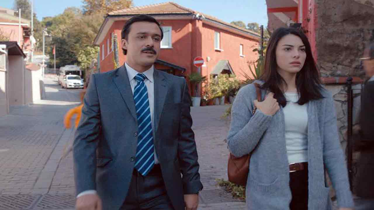 Будут отданы в качестве. Ради дочерей (2017) турецкий.